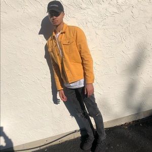 Meet your Posher, Nicholas